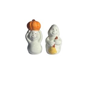Halloween‎ Boo Spooky Ghost Salt & Pepper Shakers Pumpkin Broom King May Company